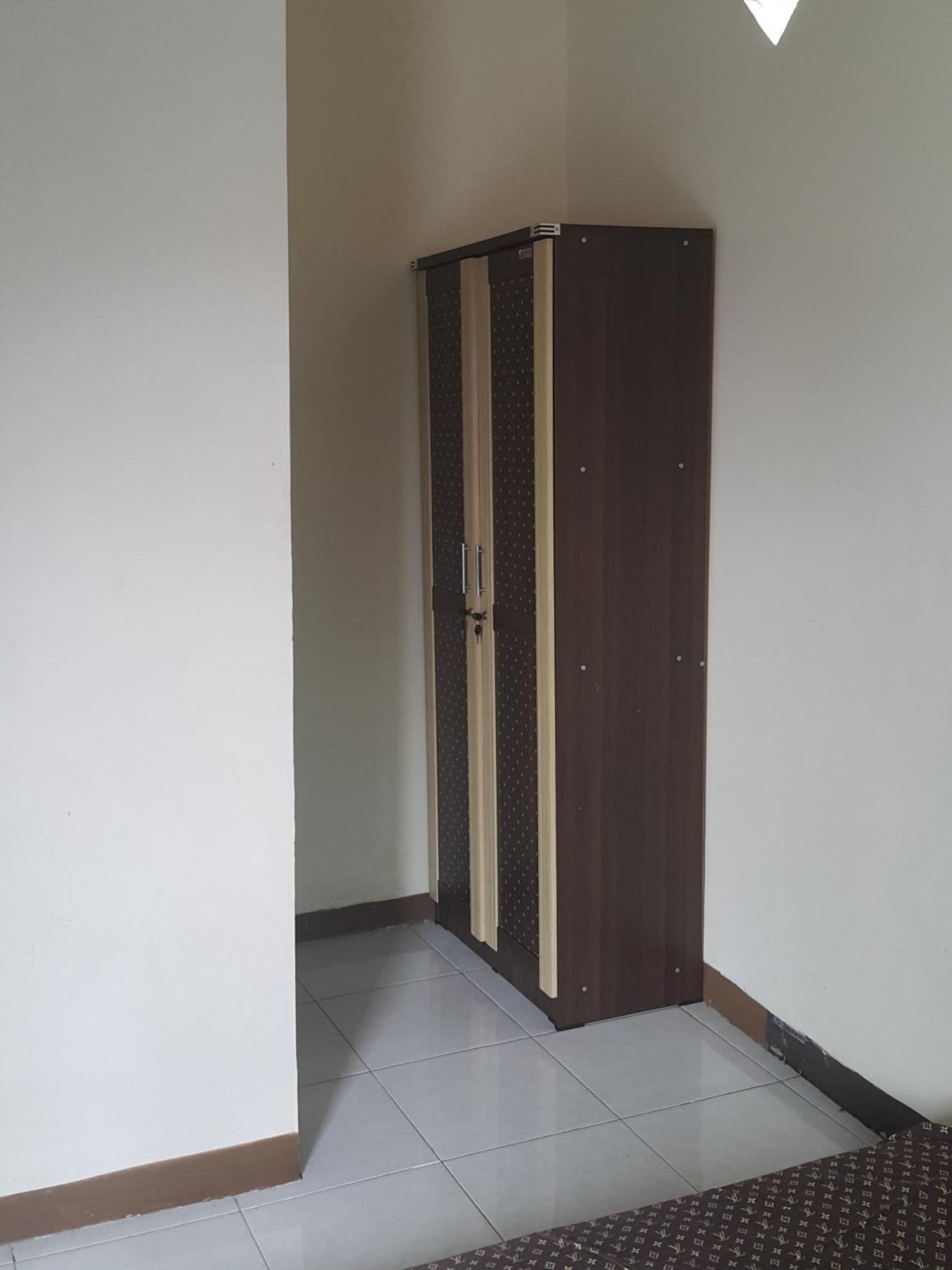 Full Wifi 101 Residences Strategic In Center Wisma tamu